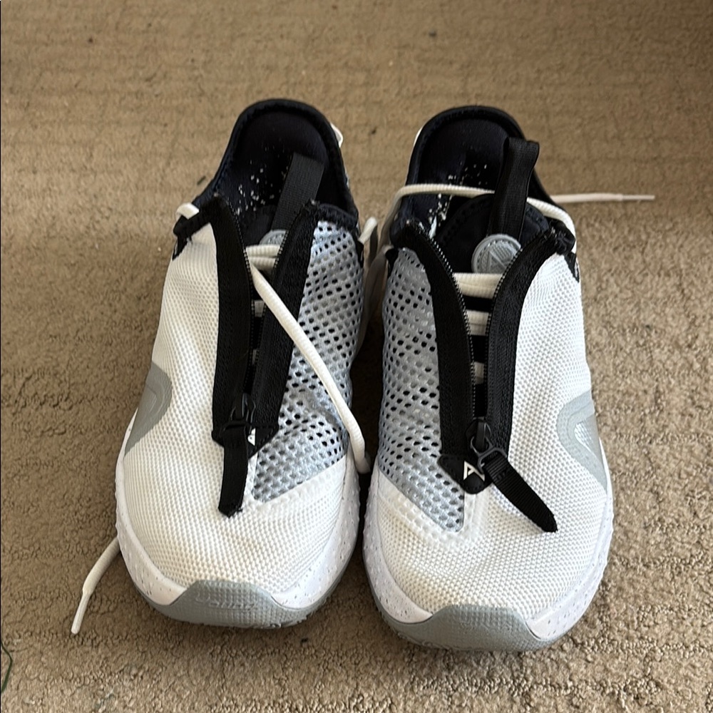 Nike Pg 4